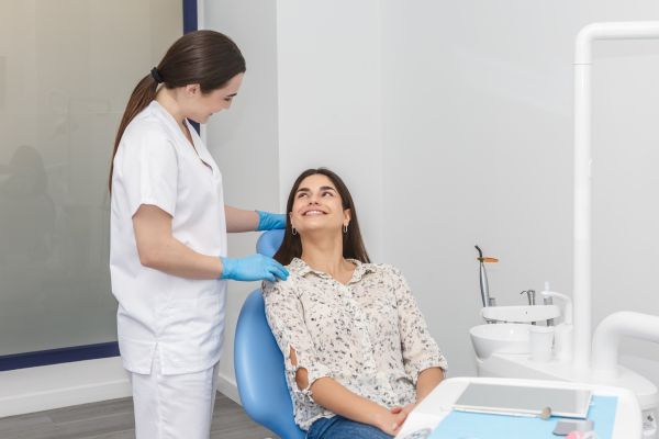 How To Find Dental Services From A Dentist Near Me
